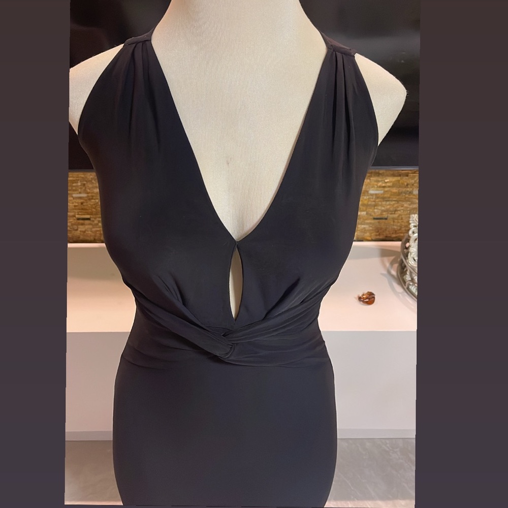 BLACK DRESS - Picture 2 of 3